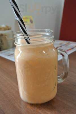 Loqum Cafe & Restaurant