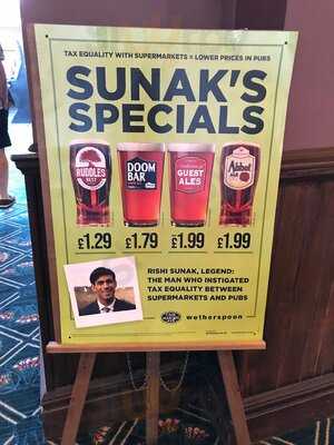 The Mechanical Elephant - J D Wetherspoon