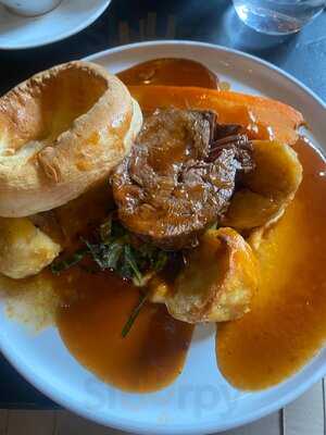 The Colcot Arms Hotel In Barry