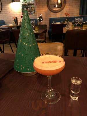 Q Bar And Kitchen Shirley