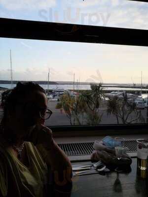Harbour View Restaurant And Bar