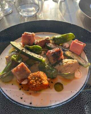 Harbour View Restaurant And Bar