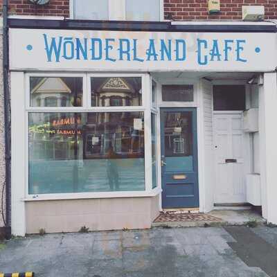 Wonderland Cafe
