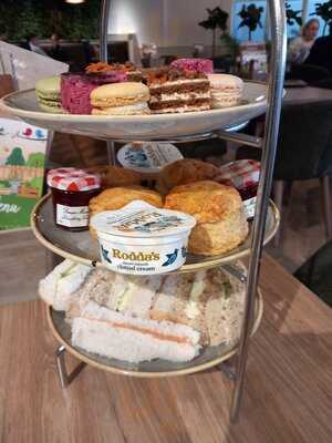 Dobbies Garden Centre