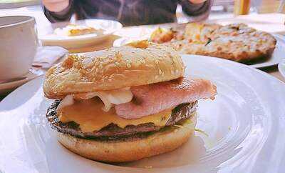 Raymond's Pizza Cafe