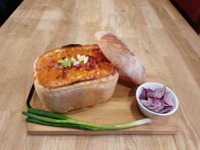 Raymond's Pizza Cafe