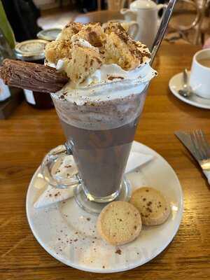 The Batte-lay Tea Room