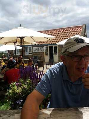 Robin's Sandwich Bar & Coffee Shop