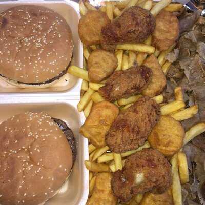 Holyhead Pizza & Kebab House