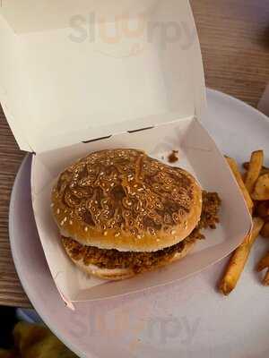 Kfc Wrexham - St Georges Crescent