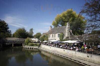 The Trout Inn