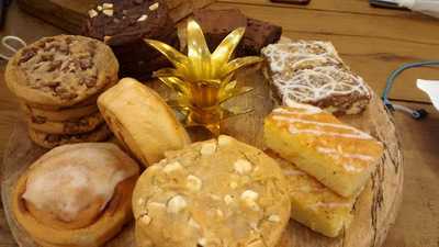 Utopia Gifts And Coffee