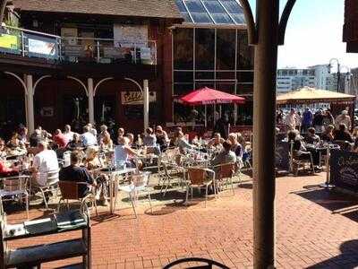 Seamoors Wine And Food Bar