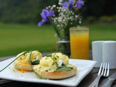Sunday Lunch At Croham Hurst Golf Club