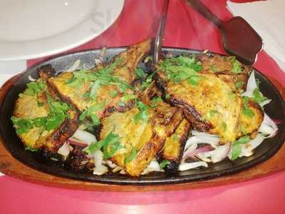 Punjab Balti & Pizza House