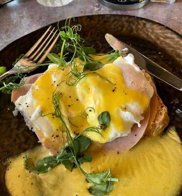 Juniper Place Swansea