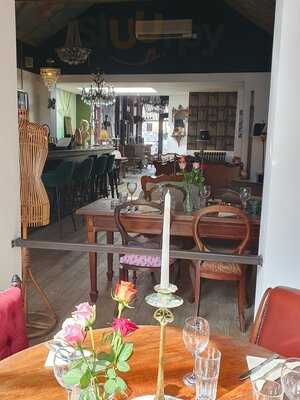 San Fairie Ann Restaurant & Bar