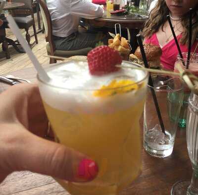 San Fairie Ann Restaurant & Bar