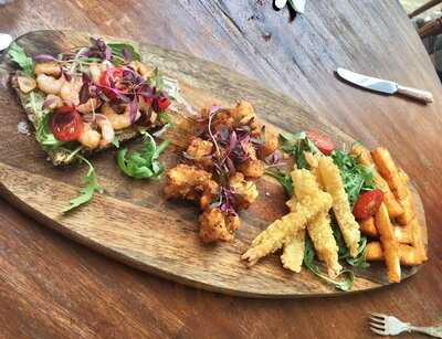 San Fairie Ann Restaurant & Bar