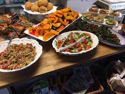 St James's Cafe Deli