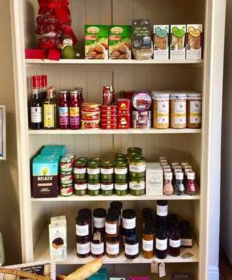 St James's Cafe Deli