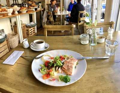 St James's Cafe Deli