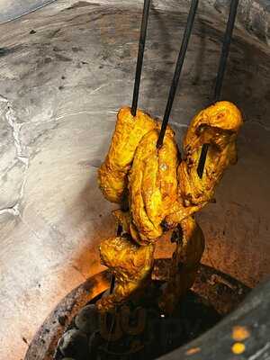 Bina Tandoori