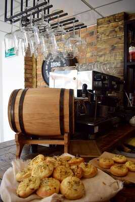 Beczka Polish Restaurant