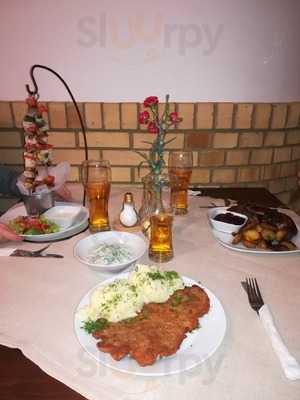 Beczka Polish Restaurant