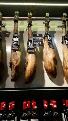 Enrique Tomas Jamon-tapas-vino