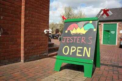 Jesters Cafe