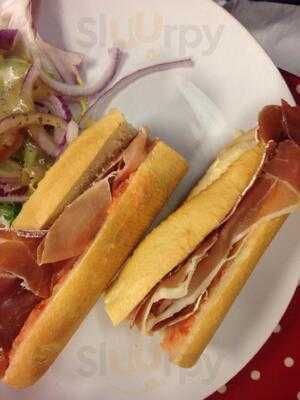 Chikititas Cafe & Brasserie