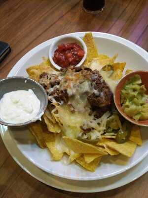 Mash And Barrel Bar And Restaurant