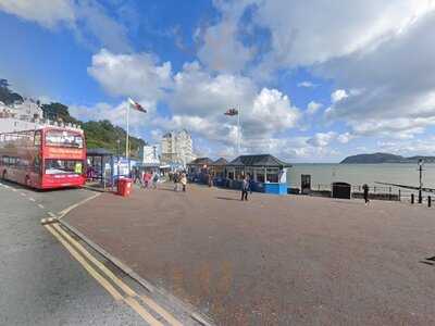 Llandudno Pier Ice Cream & Milkshakes