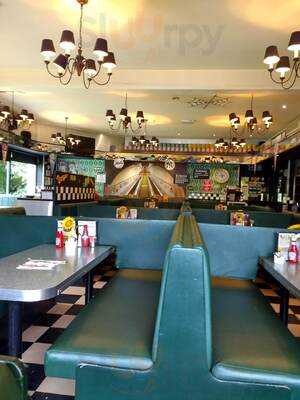 Buddies Usa Sixfields