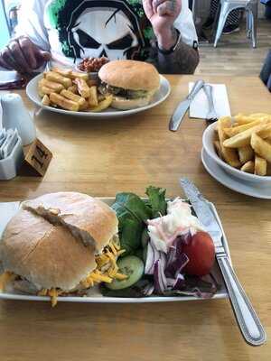 Seymour's Cafe & Restaurant