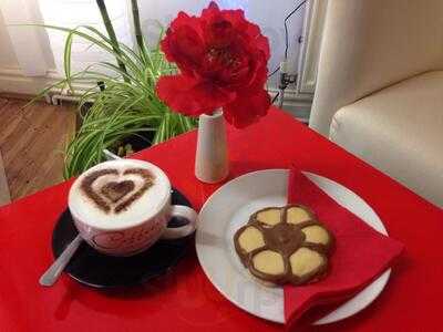 Morgans Cafe & Lounge