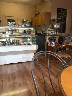 Morgans Cafe & Lounge