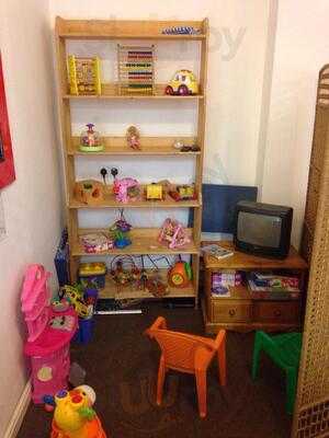 Morgans Cafe & Lounge