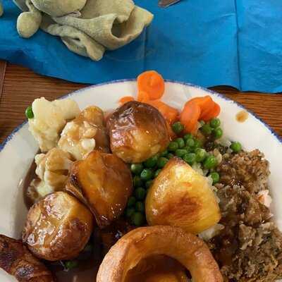 The Farmers Arms Stonehouse Pizza & Carvery