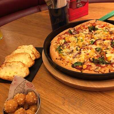 Pizza Hut
