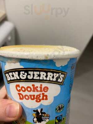 Favorita Gourmet Kitchen