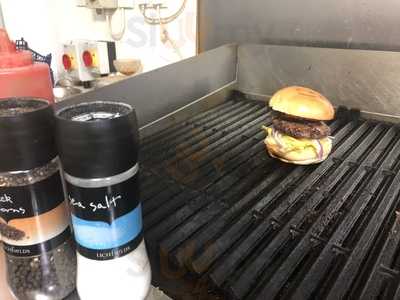 Favorita Gourmet Kitchen