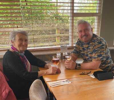 Mickle Head Green Beefeater