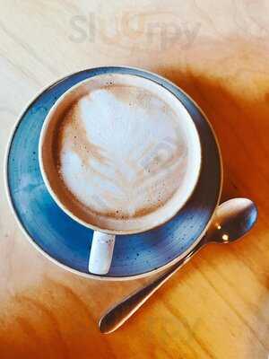 Loaf & Bloom Deli Kitchen