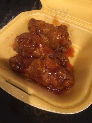 Dallas Chicken And Ribs