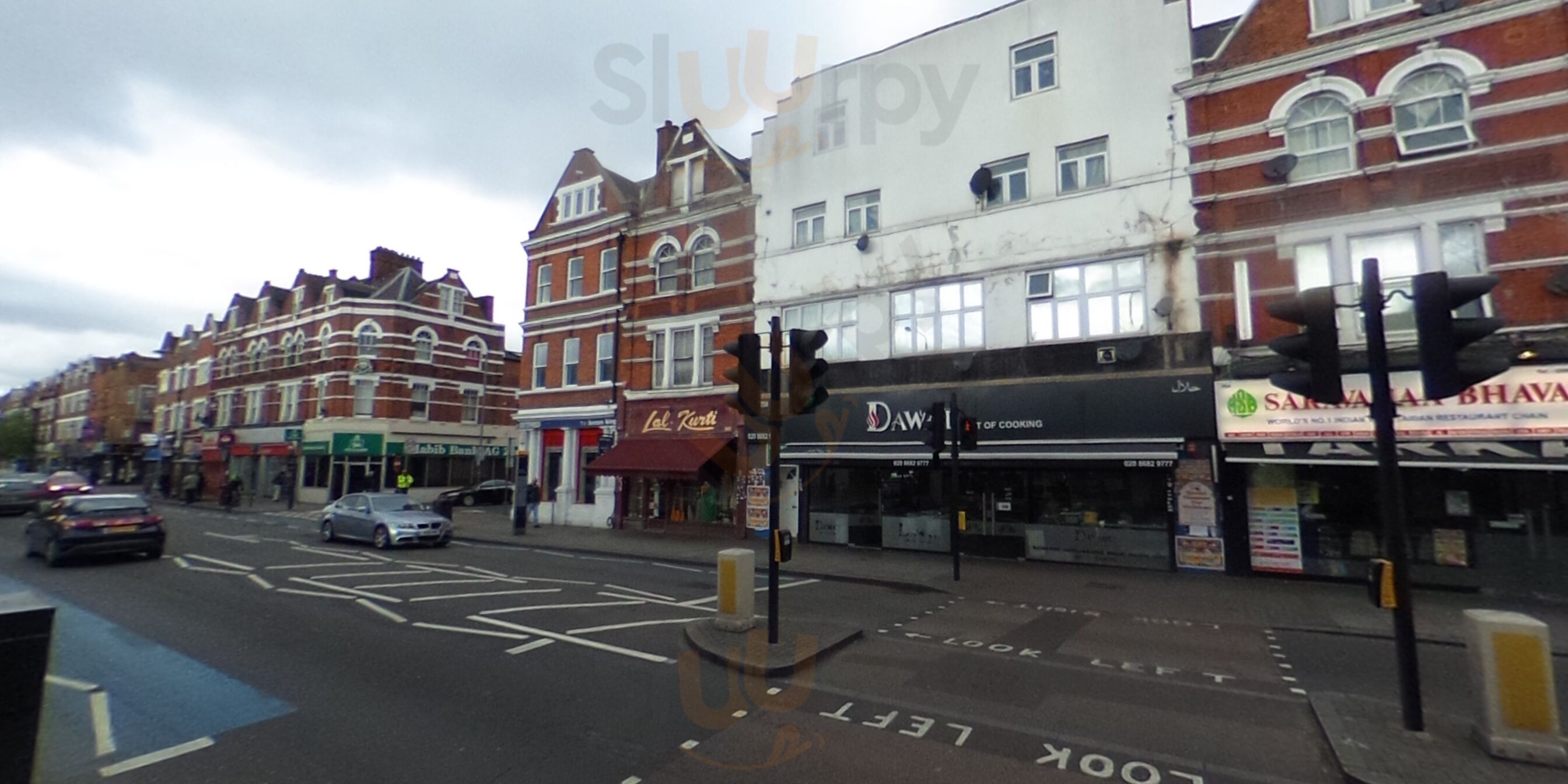 Dallas Chicken And Ribs