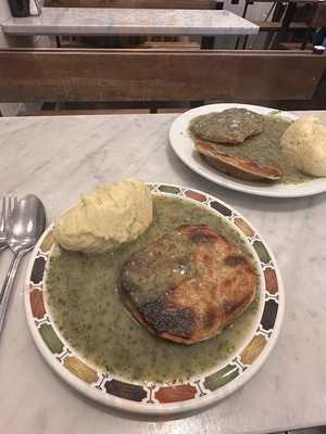 Kelly Pie And Mash