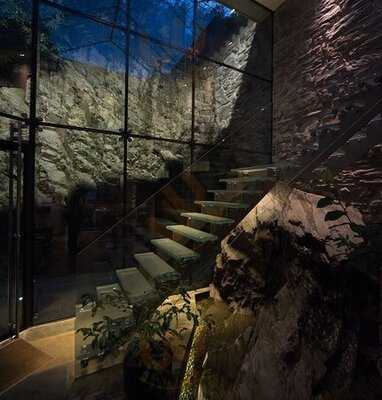 Coes Faen Lodge Restaurant