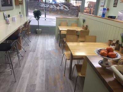 Costera Deli Kitchen